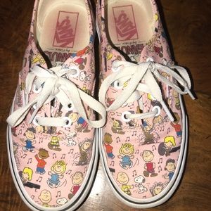 Van’s Peanuts shoes pink women’s size 6